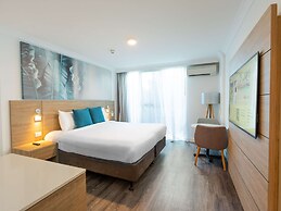 Novotel Cairns Oasis Resort