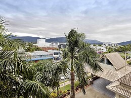 Novotel Cairns Oasis Resort