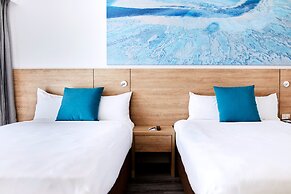 Novotel Cairns Oasis Resort