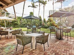 Novotel Cairns Oasis Resort