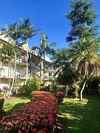 Cairns Queenslander Hotel & Apartments