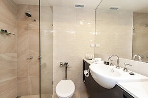 Burke and Wills Hotel