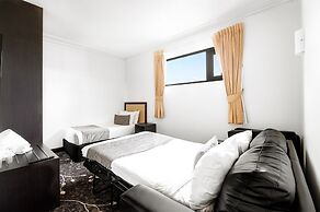 Burke and Wills Hotel