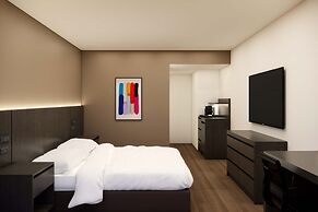 Varscona Hotel on Whyte