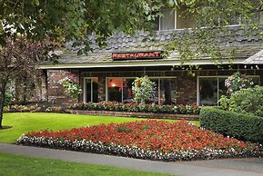 Royal Scot Hotel & Suites, Trademark Collection by Wyndham