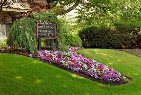 Royal Scot Hotel & Suites, Trademark Collection by Wyndham