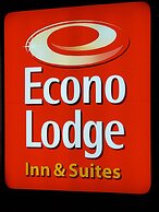 Econo Lodge Inn & Suites