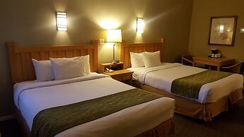 Econo Lodge Inn & Suites