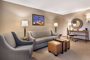 Drury Inn & Suites Atlanta Airport