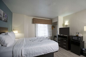 Sleep Inn Near Outlets