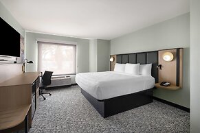 Wingate by Wyndham Myrtle Beach At Outlets