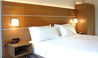 Holiday Inn Express Hotel & Suites Goshen by IHG