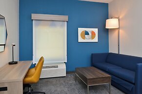 Holiday Inn Express Lewisburg/New Columbia by IHG