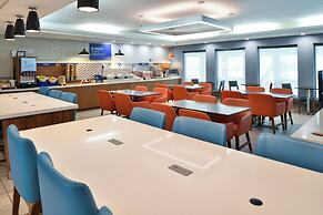 Holiday Inn Express Lewisburg/New Columbia by IHG