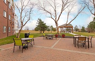 Extended Stay America Suites Kansas City Airport Tiffany Spr