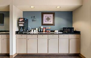 Extended Stay America Suites Kansas City Airport Tiffany Spr