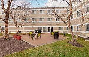 Extended Stay America Suites Kansas City Airport Tiffany Spr