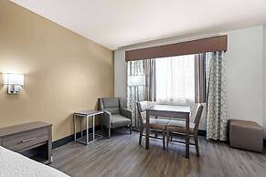 Best Western Plus Caldwell Inn & Suites