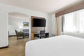 Best Western Plus Caldwell Inn & Suites