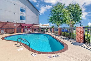 Best Western Plus Lake Lanier/gainesville Hotel & Suites