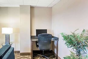 Comfort Inn Franklin Highway 96