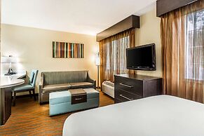 MainStay Suites Greenville Airport