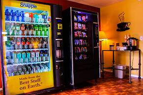 Suburban Studios Albuquerque Midtown - University