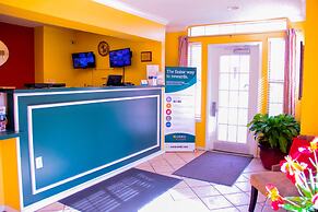 Suburban Studios Albuquerque Midtown - University