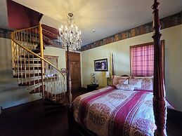 Hines Mansion