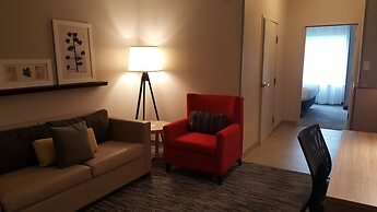 Country Inn & Suites by Radisson, Savannah Midtown, GA