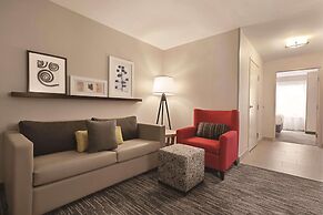 Country Inn & Suites by Radisson, Savannah Midtown, GA