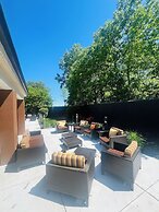 Country Inn & Suites by Radisson, Columbus-Edinburgh