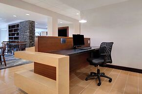 Fairfield Inn & Suites by Marriott Rochester West/Greece