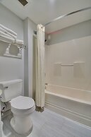 Quality Inn & Suites CVG Airport