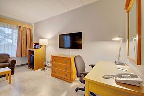 Quality Inn & Suites CVG Airport