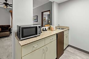 Quality Inn & Suites CVG Airport