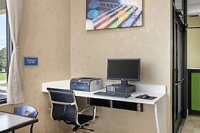 Best Western Inn & Suites - Monroe