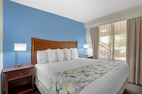 Best Western Inn & Suites - Monroe