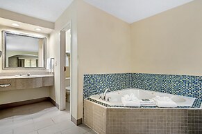 Best Western Inn & Suites - Monroe