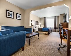Quality Inn & Suites Dixon near I-88