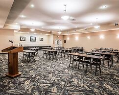 Quality Inn & Suites Dixon near I-88