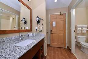 Comfort Inn & Suites Cedar Rapids North - Collins Road