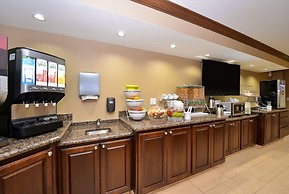 Comfort Inn & Suites Cedar Rapids North - Collins Road