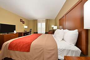 Comfort Inn & Suites Cedar Rapids North - Collins Road