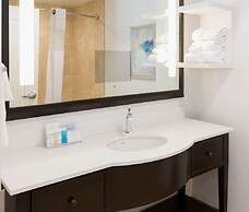 Hampton Inn & Suites Charlotte/South Park at Phillips Place