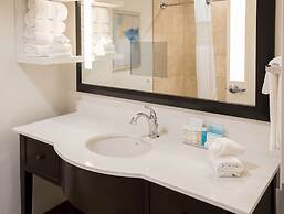 Hampton Inn & Suites Charlotte/South Park at Phillips Place