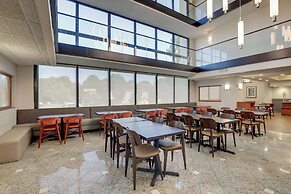 Drury Inn & Suites Charlotte University Place