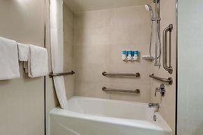 Drury Inn & Suites Charlotte University Place