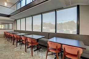 Drury Inn & Suites Charlotte University Place