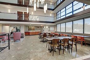 Drury Inn & Suites Charlotte University Place